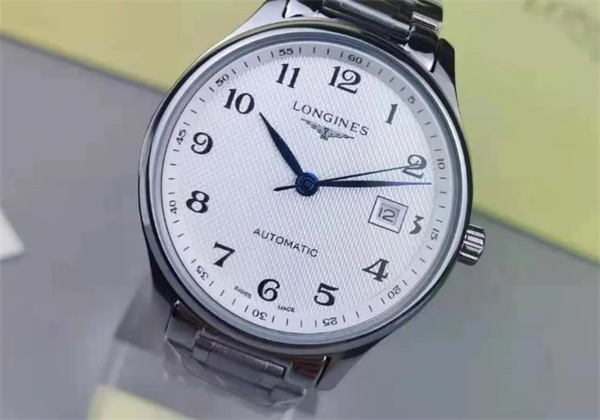 浪琴有背透的手表吗（图）